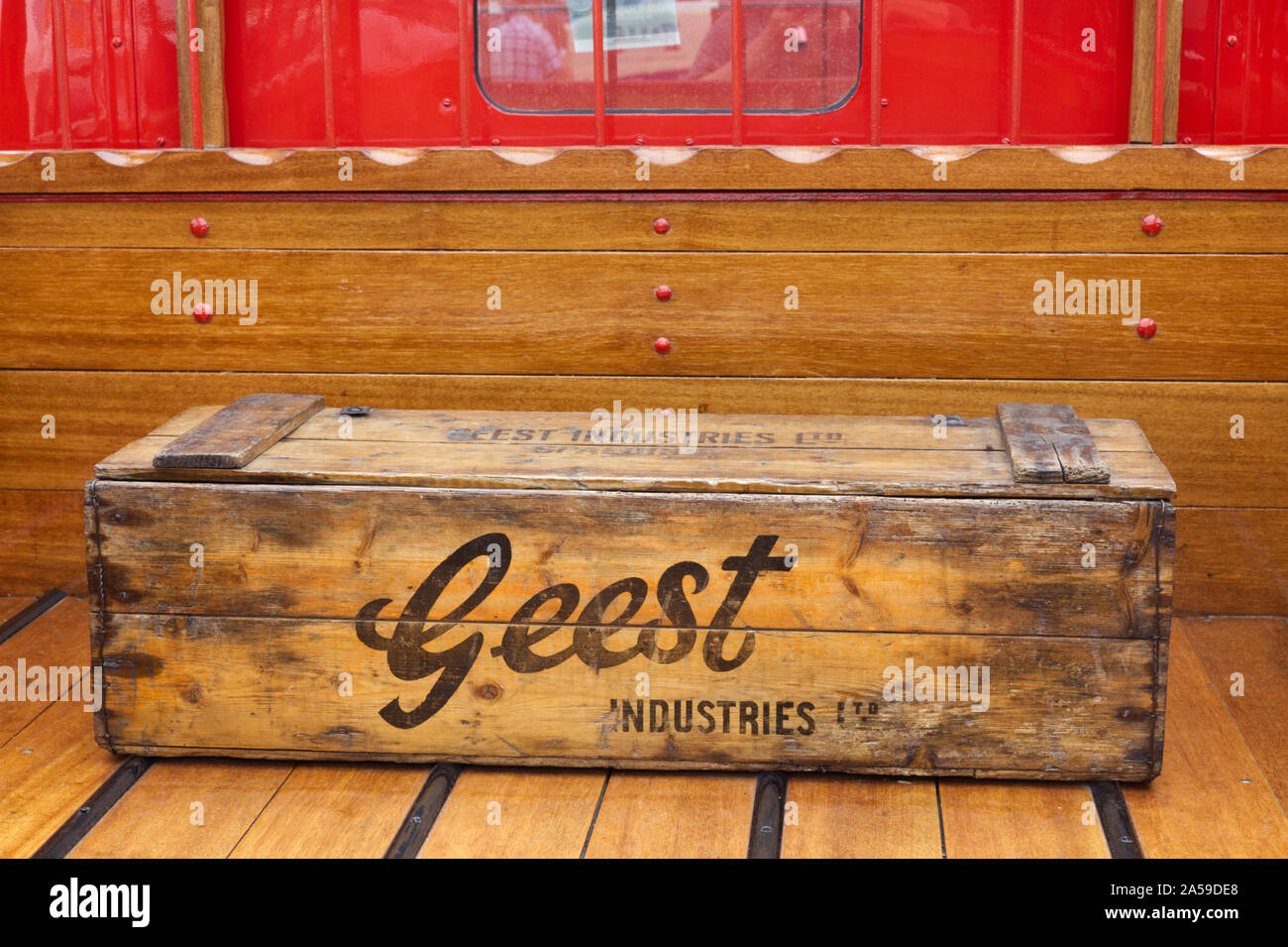 Geest Industries tronco sul retro di un camion Bedford. Foto Stock