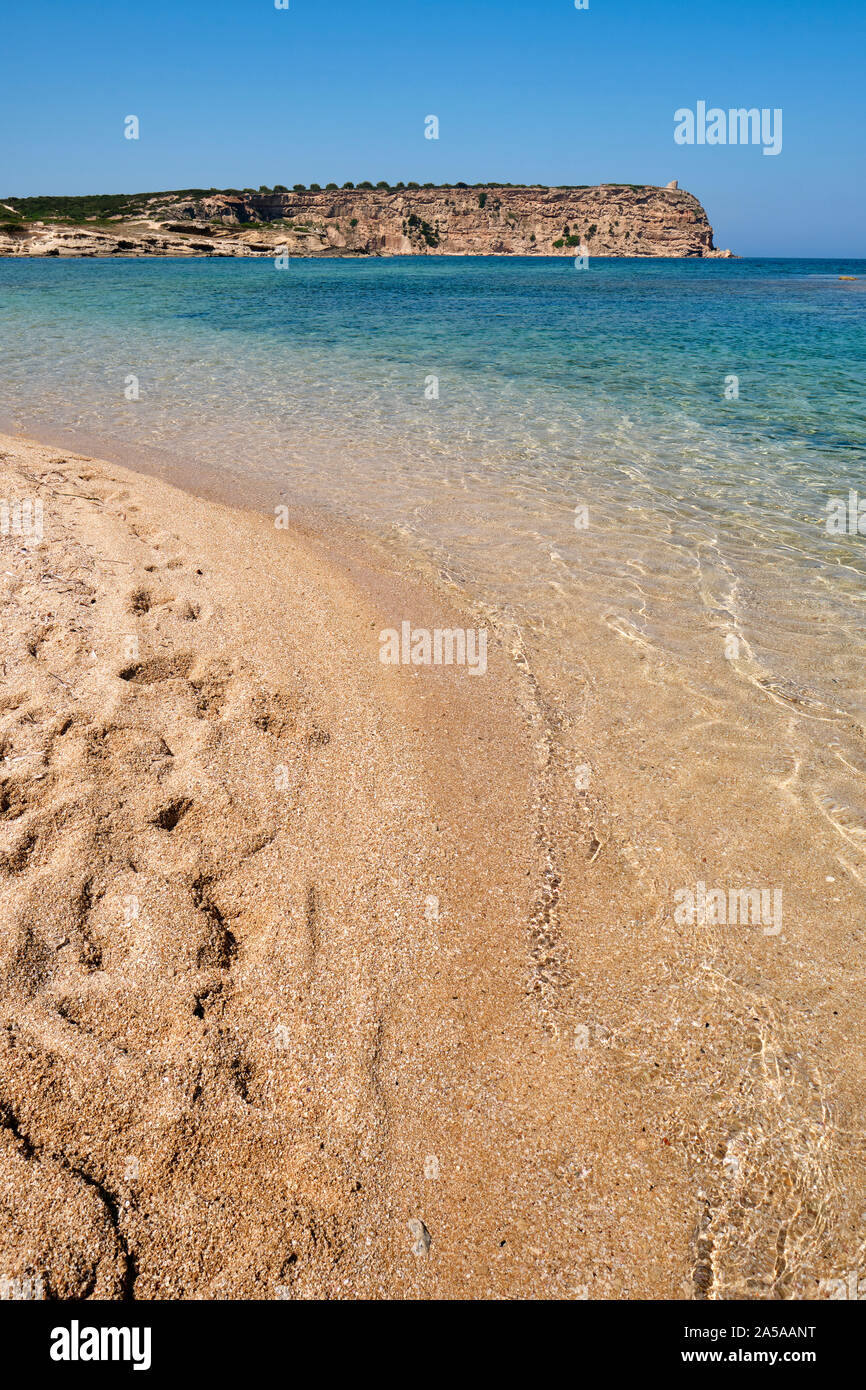 Spiaggia Sa Mesa Longa / Spiaggia Sa Mesa Longa e Capo Mannu promontorio della penisola del Sinis Sardegna, Italia Europa. Foto Stock