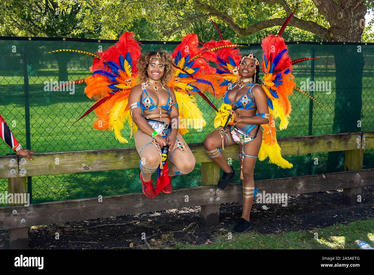 Sfilata di Carnevale a bande a Miami per il carnevale 2019; un evento che si è tenuto a Miami Dade County Fair e Expo motivi il 13 ottobre 2019 Foto Stock