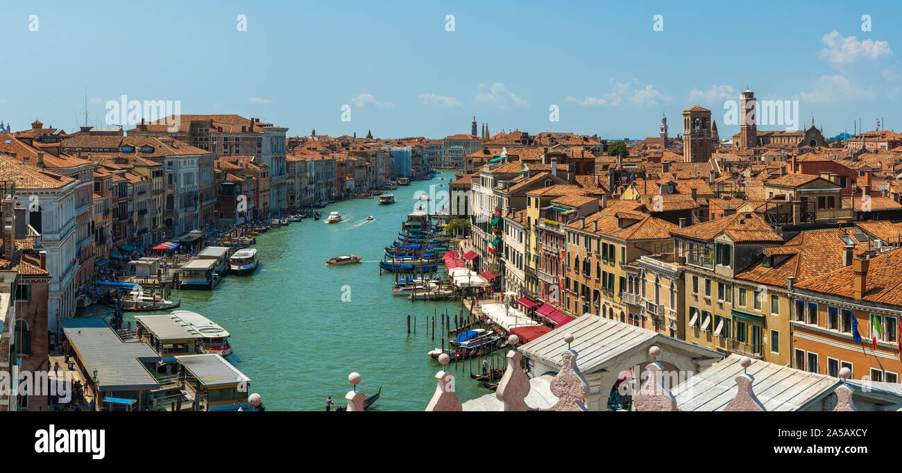 Canal grande giorno di estate tempo paesaggio antenna, Venezia, Italia Foto Stock