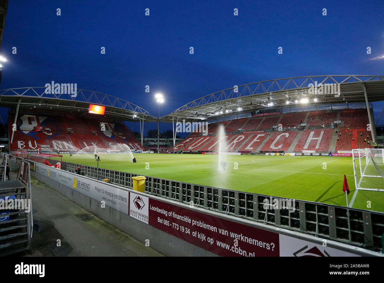 Utrecht, Paesi Bassi. Xix oct, 2019. UTRECHT, 19-10-2019, Stadio Galgenwaard, stagione 2019/2020, olandese Eredivisie, panoramica dello stadio durante la partita FC Utrecht - PSV. Credito: Pro scatti/Alamy Live News Foto Stock