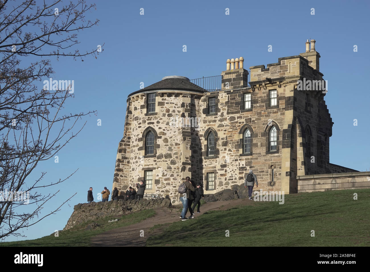 Vecchio osservatorio casa, sul vertice di Calton Hill a Edimburgo, Scozia Foto Stock