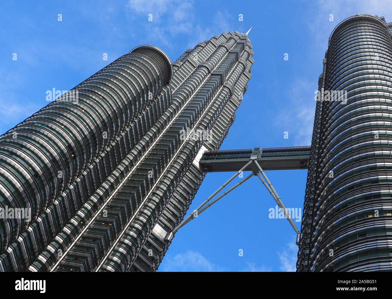 Petronas Twin Towers Sky Bridge, il ponticello del cielo sul quarantaduesimo pavimento della Petronas Twin Towers, Kuala Lumpur, Malesia Foto Stock