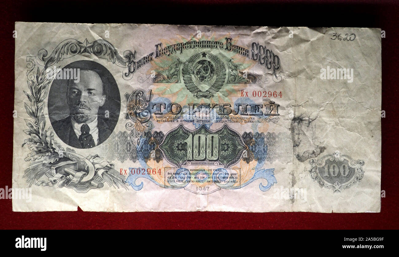 100 sovietica ruble nota dall'occupazione sovietica periodo in Lituania Foto Stock