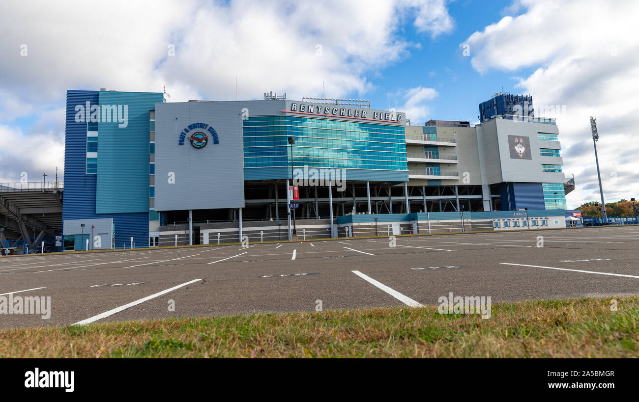 East Hartford, CT/ Stati Uniti d'America - 18 Ottobre 2019: Pratt & Whitney Stadium in campo Rentschler, Università del Connecticut Huskies Foto Stock