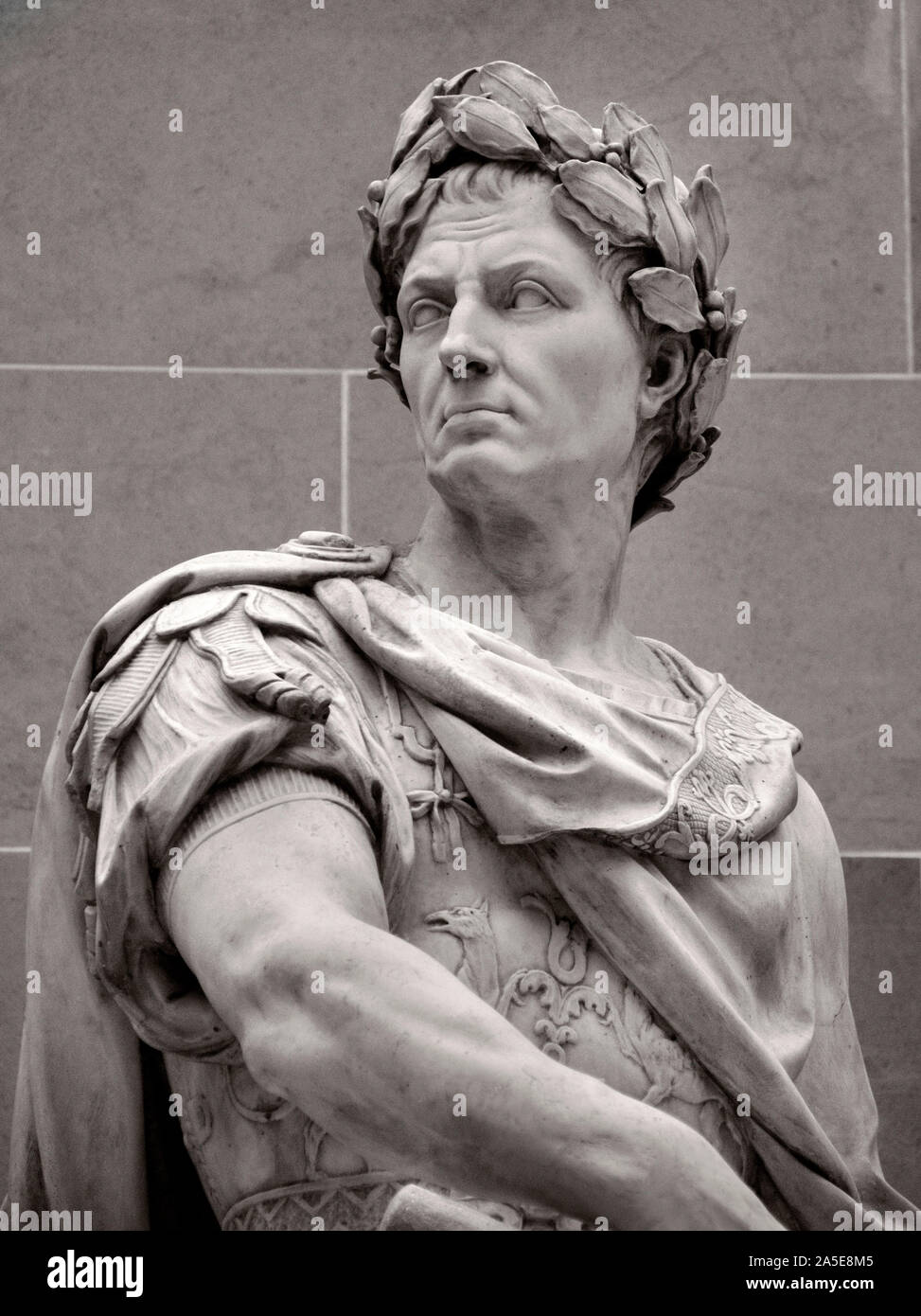 Caio Giulio Cesare 100 - 44 A.C. imperatore romano più generale ( Romano, Italia, ) da Nicolas Coustou 1658-1733 barocca, Francia Foto Stock