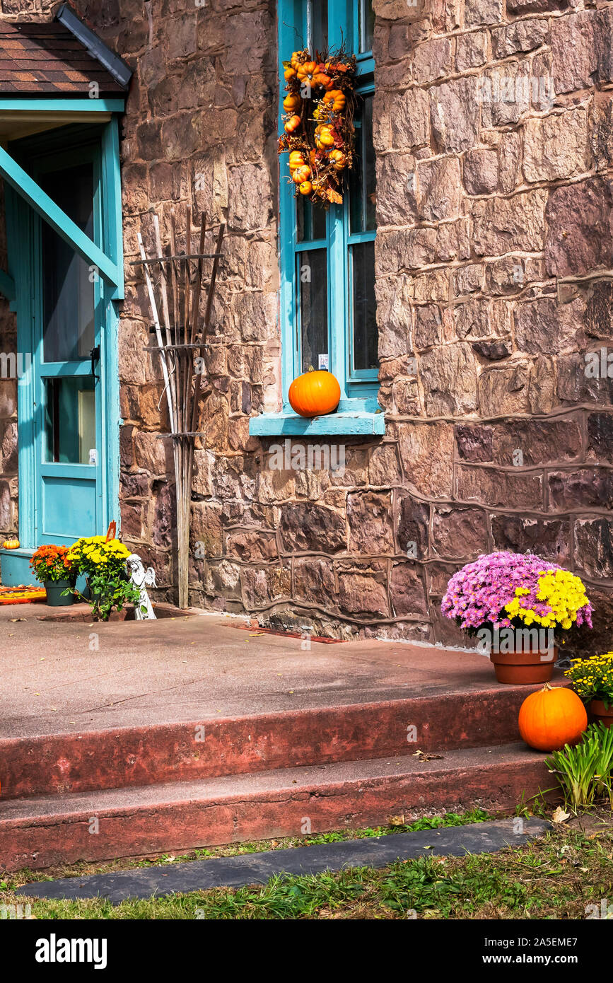 Casa pronta per la festa di Halloween, Philadelphia, Pennsylvania, STATI UNITI D'AMERICA Foto Stock