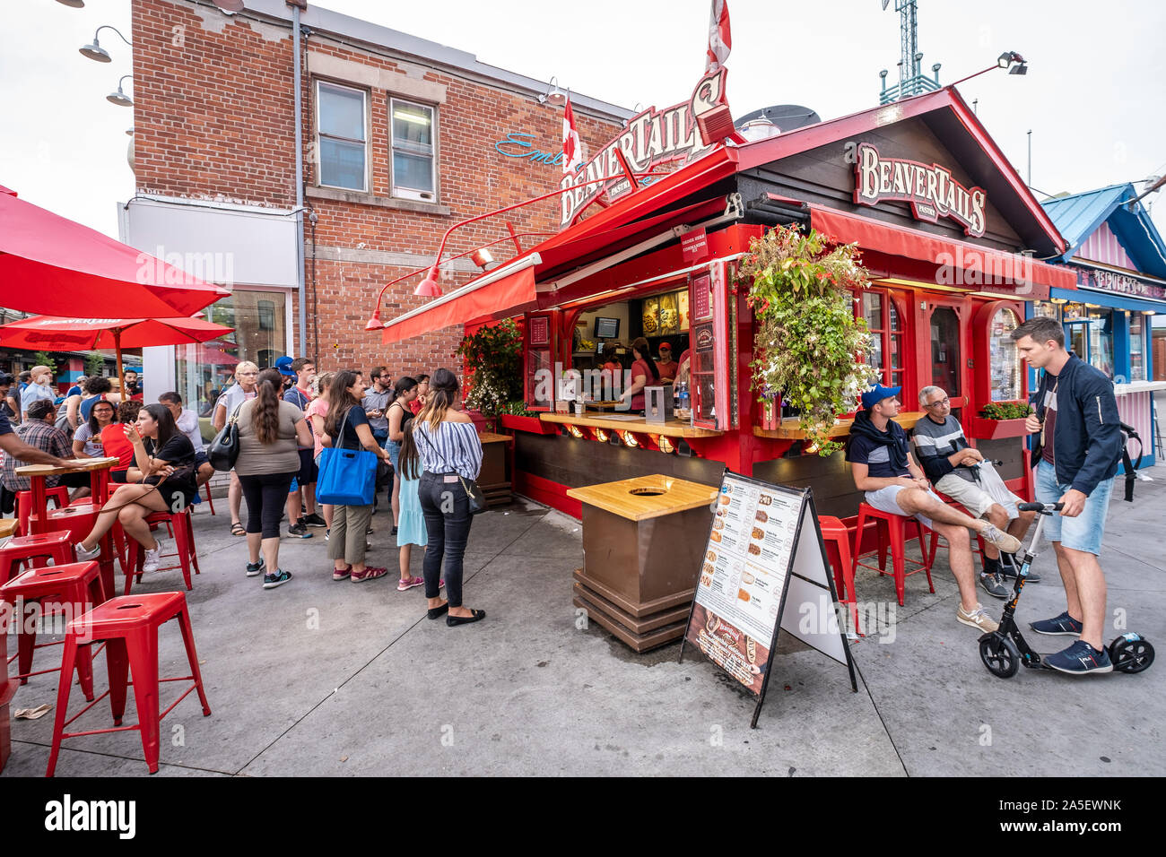 Strade e Comerce al Byward Market di Ottawa in Canada. Foto Stock