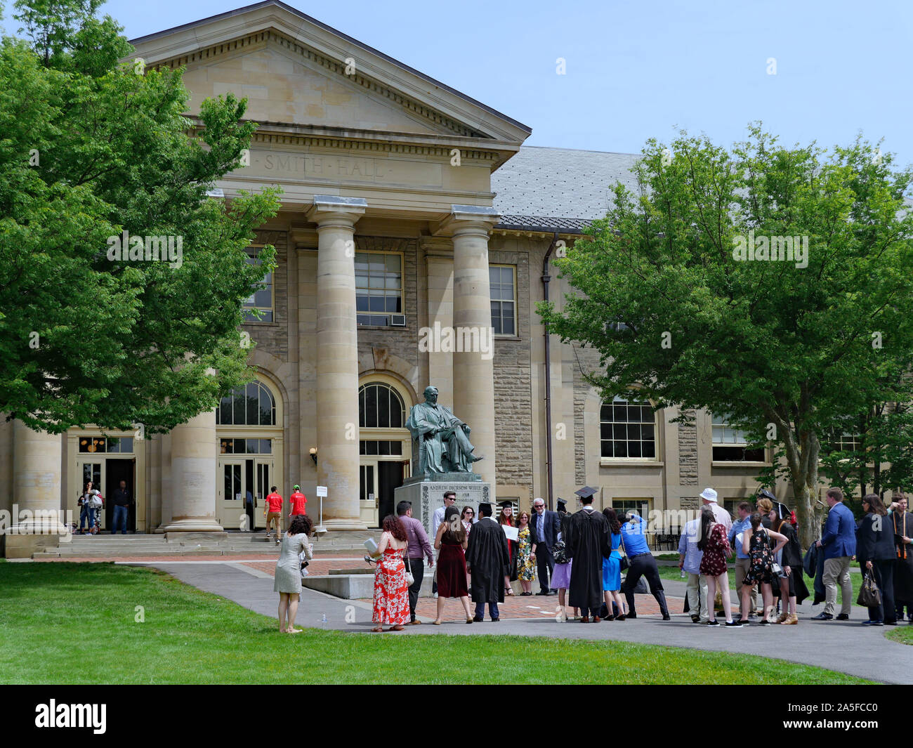 ITHACA, NY - Maggio 2019: Ithaca, NY, Stati Uniti d'America - 26 Maggio 2019: Cornell University campus sul giorno di graduazione. Foto Stock