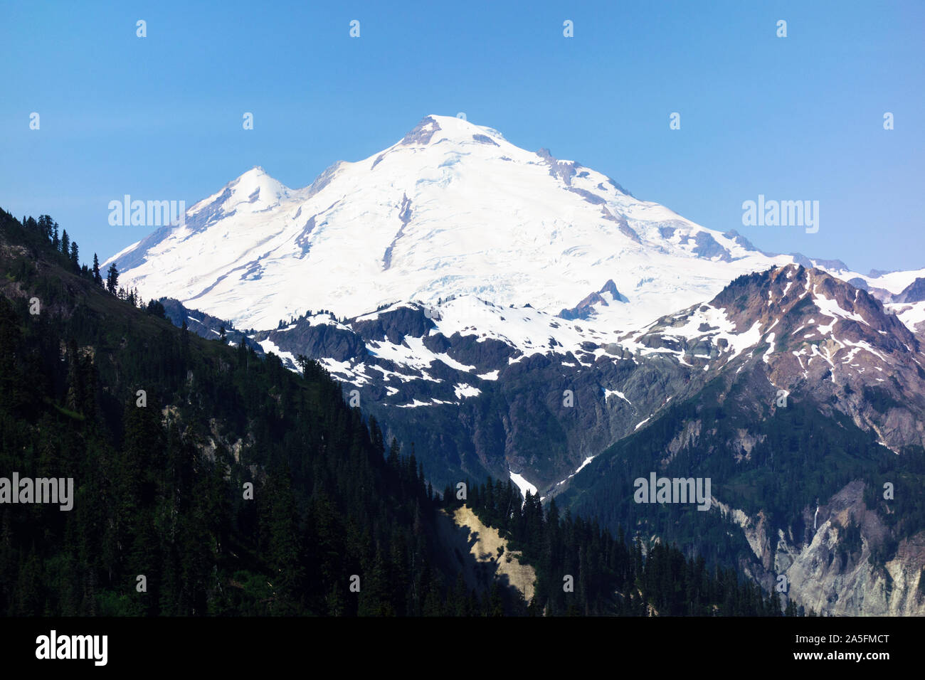 Mount Baker (a.k.a. Koma La corale Kulshan), 10,781 ft (3,286 m), North Cascades, Washington, Stati Uniti Foto Stock