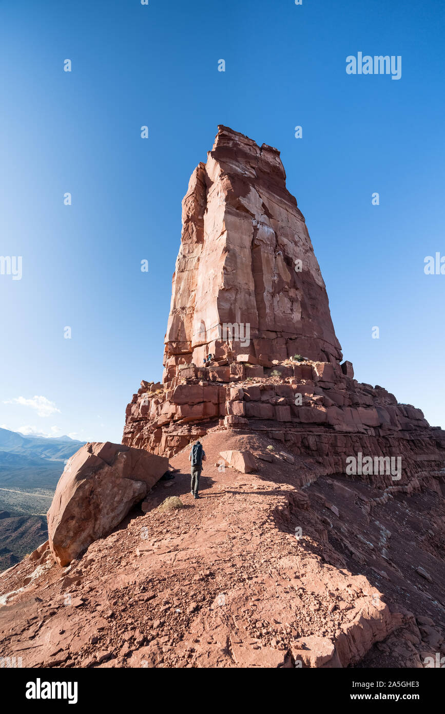 Sulla strada per il percorso e le arrampicate di Castleton tower in Moab, Utah, Stati Uniti d'America Foto Stock