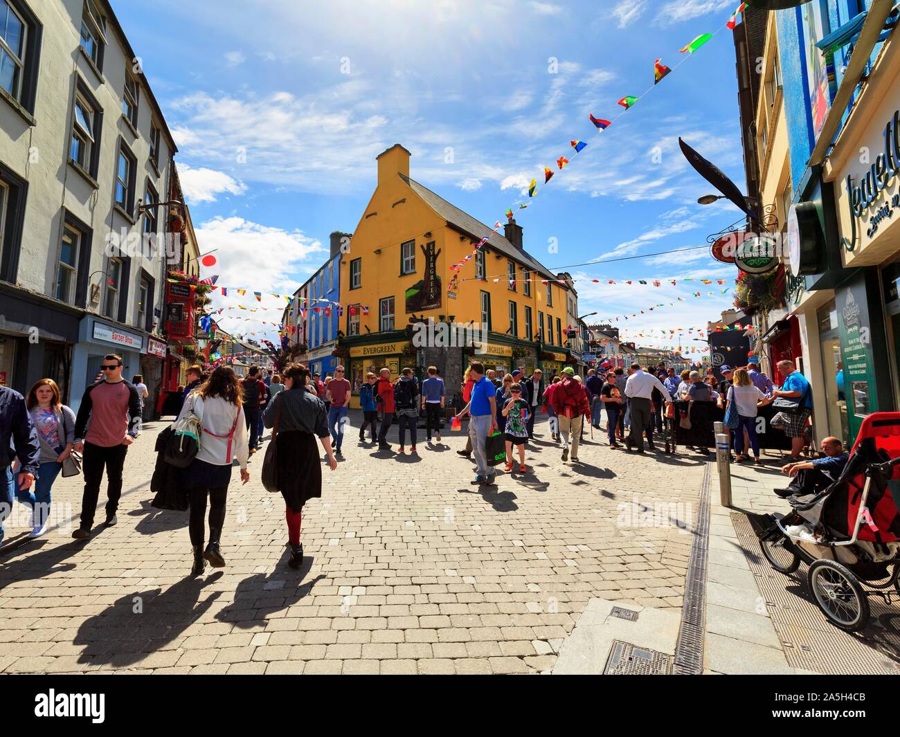 Zona pedonale nel Quartiere Latino, Galway, Irlanda Foto Stock