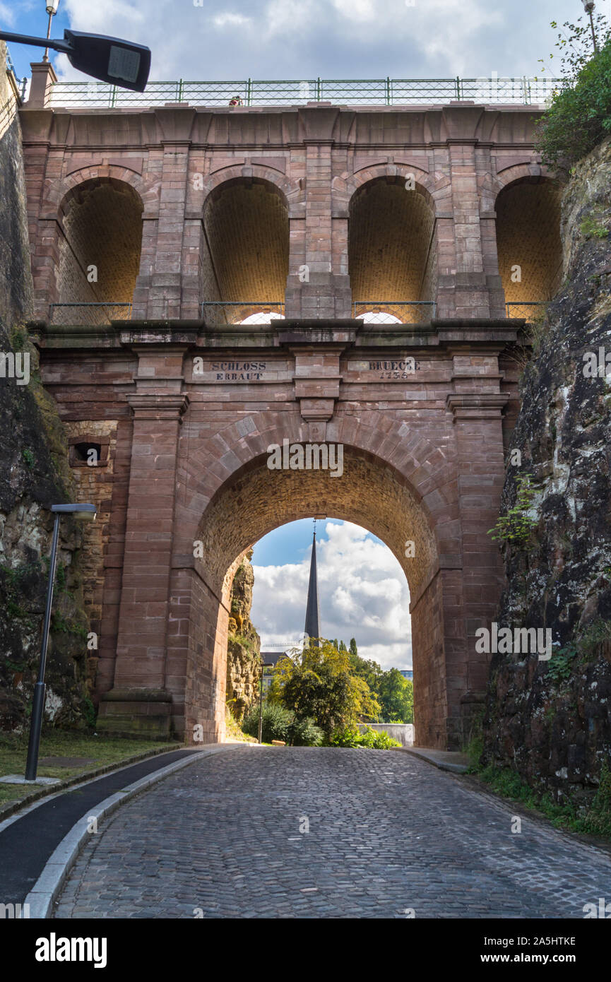 Schlassbreck, ponte del Castello, 1735, Casemates du Bock fortificazioni, Grund, città di Lussemburgo, Granducato del Lussemburgo Foto Stock