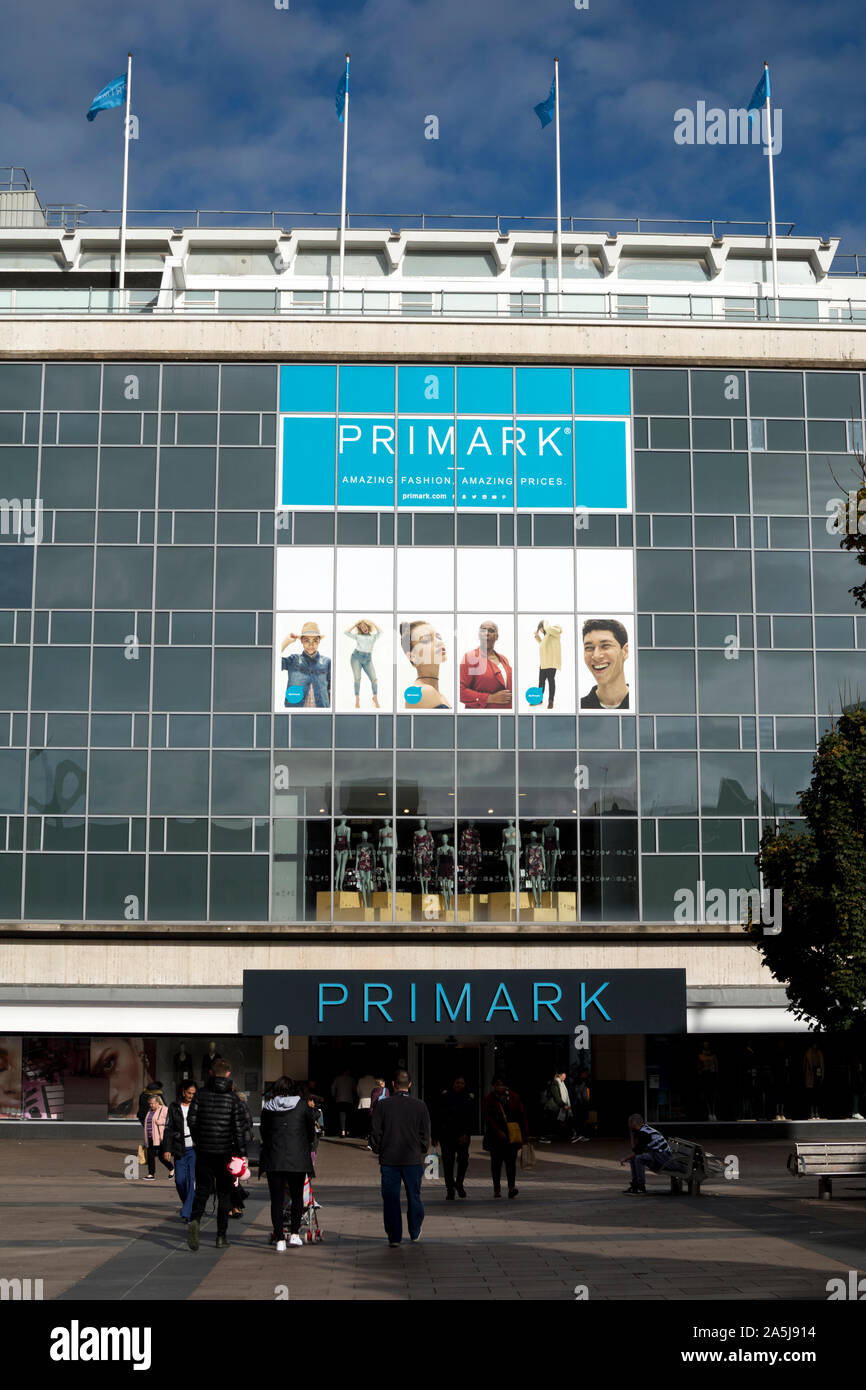 Primark store, Broadgate, Coventry, West Midlands, England, Regno Unito Foto Stock