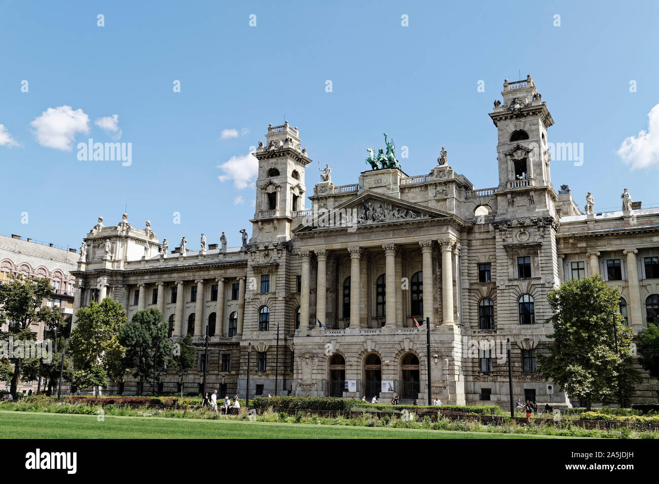 Budapest, Ungheria. Il 16 agosto, 2019. Il Museo Etnografico (Néprajzi Muzeum) è un museo nazionale a Budapest, Ungheria. Credito: Bernard Menigault / Foto Stock