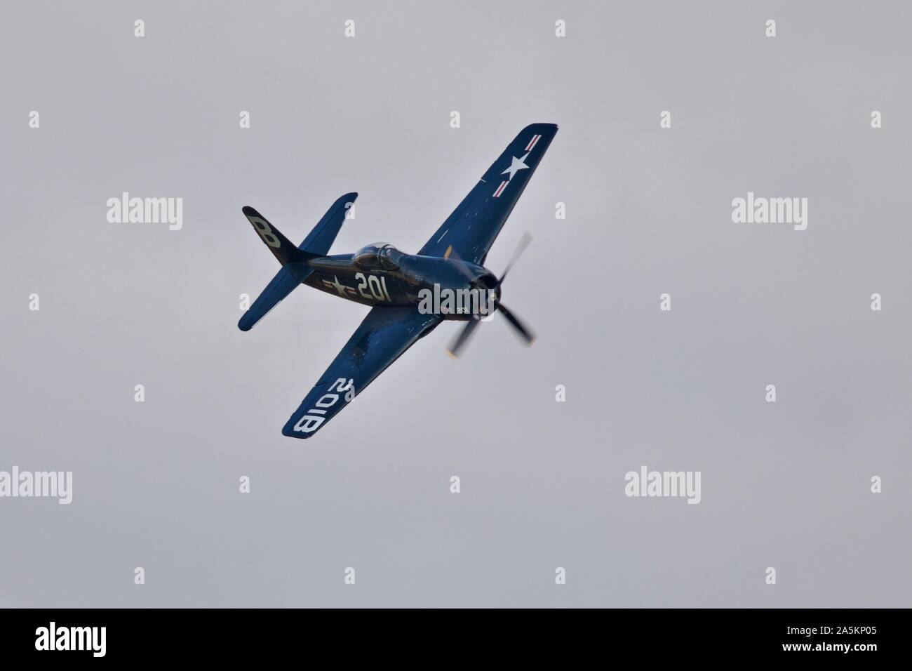 Grumman Bearcat F8F (G-RUMM) airborne al Flying Legends su airshow xiv Luglio 2019 Foto Stock