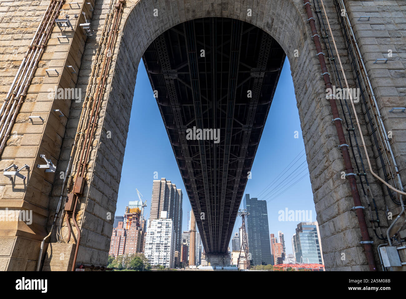 Il Queensboro Bridge Arco nella città di New York Foto Stock