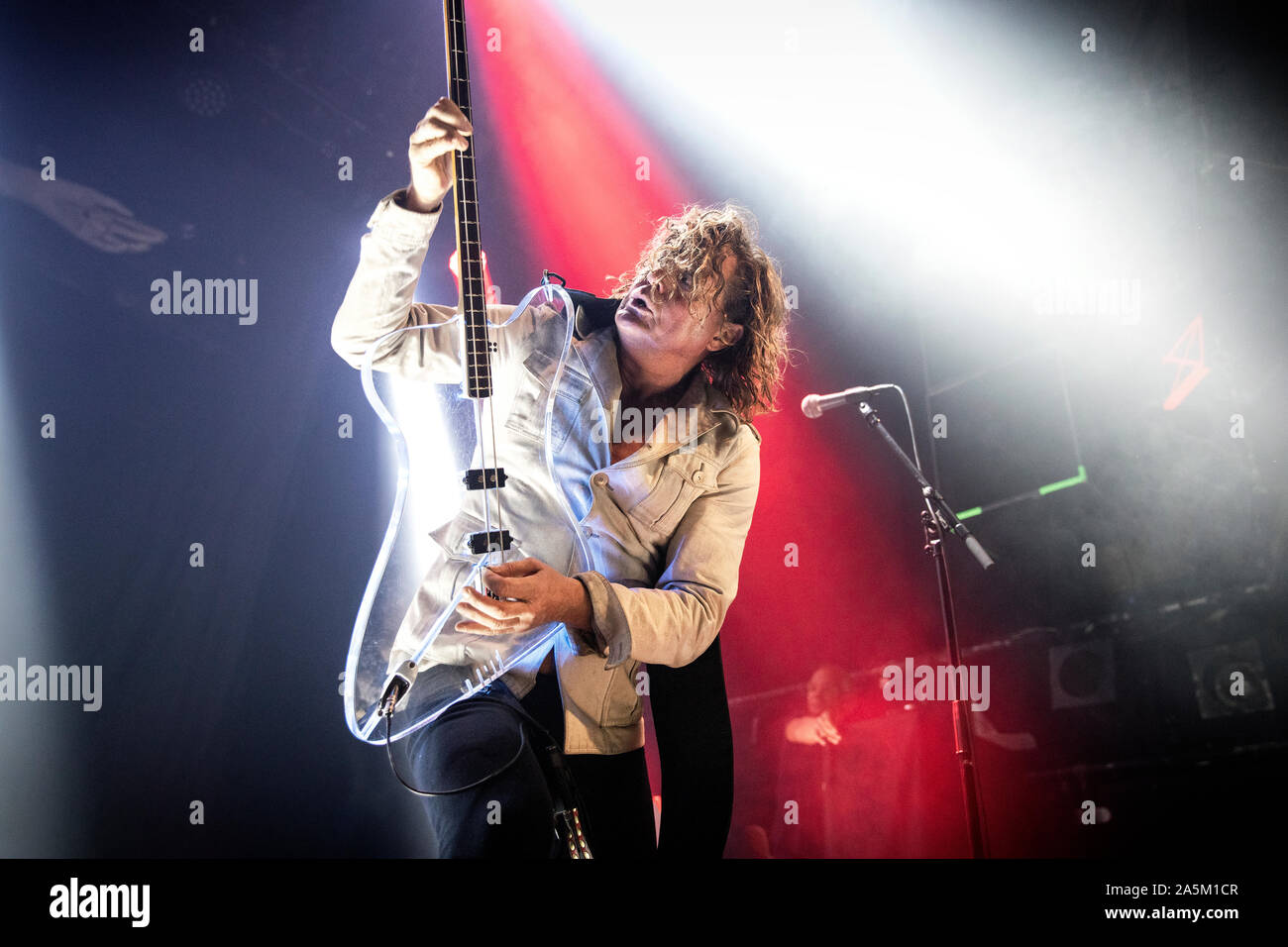 Oslo, Norvegia. 20th, ottobre 2019. Il danese rock band D-A-D esegue un concerto dal vivo al Rockefeller di Oslo. Qui il bassista Stig Pedersen è visto dal vivo sul palco. (Photo credit: Gonzales foto - Terje Dokken). Foto Stock