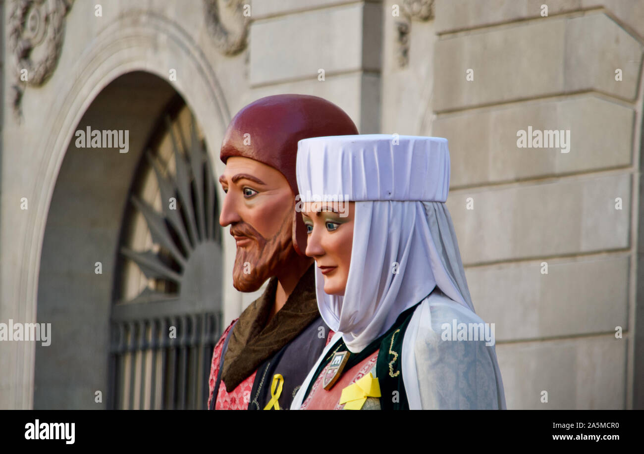 La Parata dei giganti durante la Merce Festival 2019 a Placa de Sant Jaume a Barcellona, Spagna Foto Stock