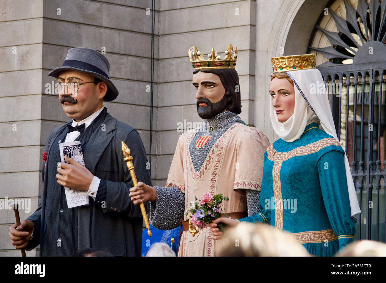 La Parata dei giganti durante la Merce Festival 2019 a Placa de Sant Jaume a Barcellona, Spagna Foto Stock