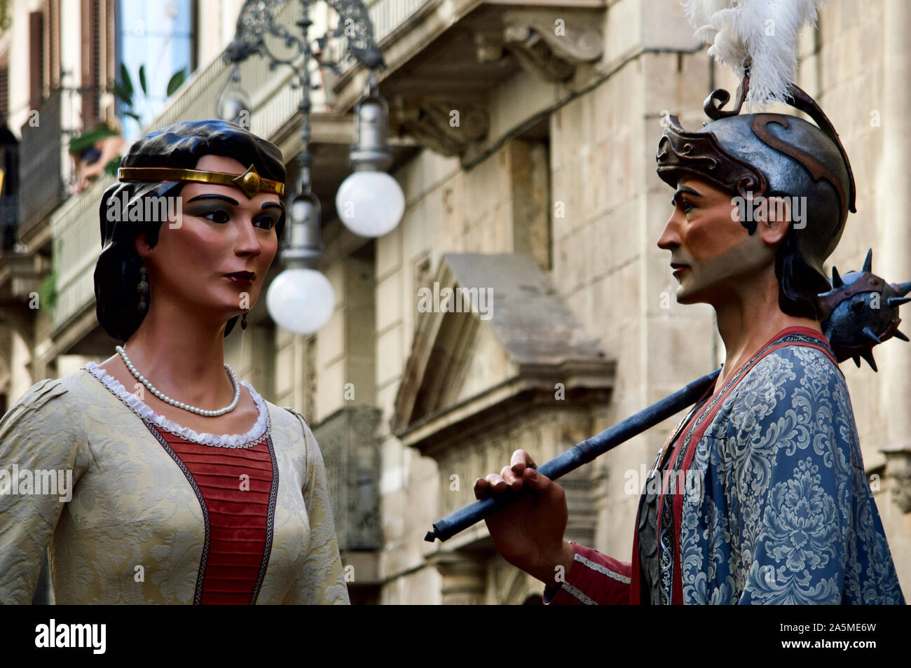 La Parata dei giganti durante la Merce Festival 2019 a Placa de Sant Jaume a Barcellona, Spagna Foto Stock