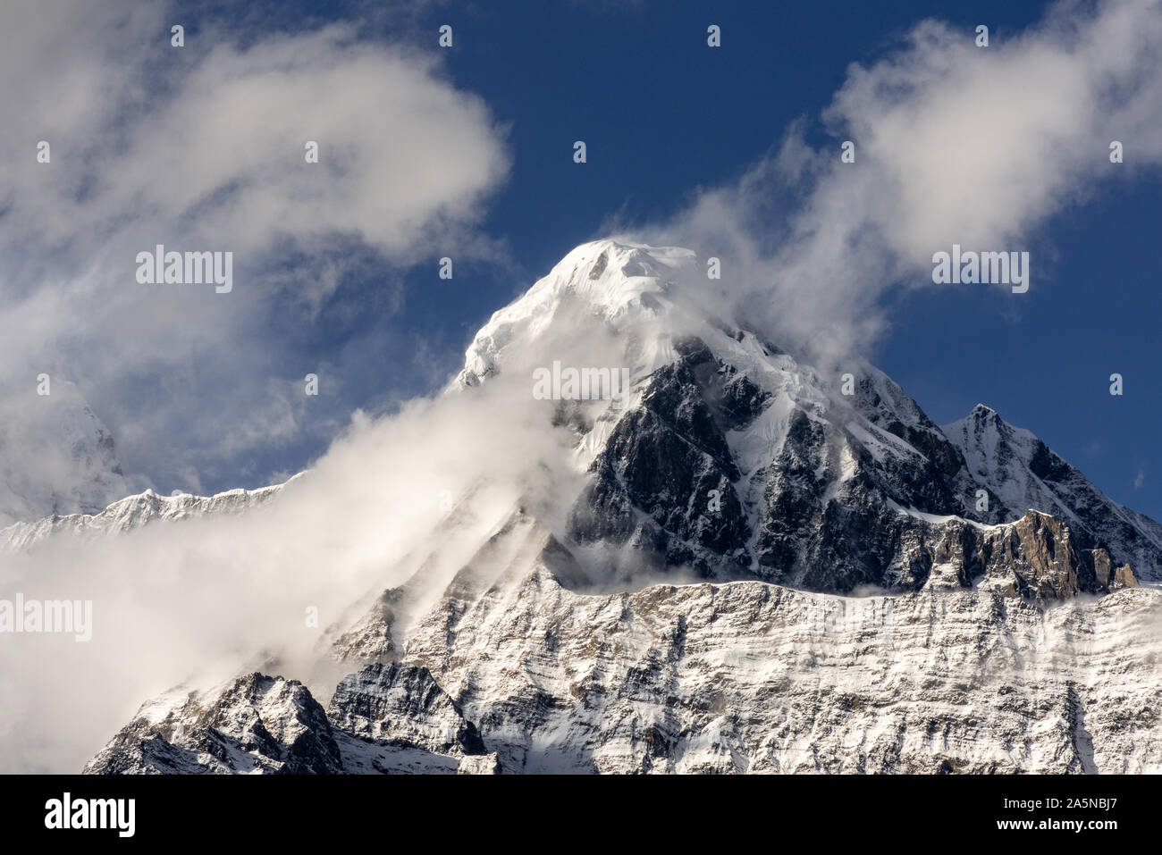 Trekking intorno al monte Annapurna in Nepal Foto Stock