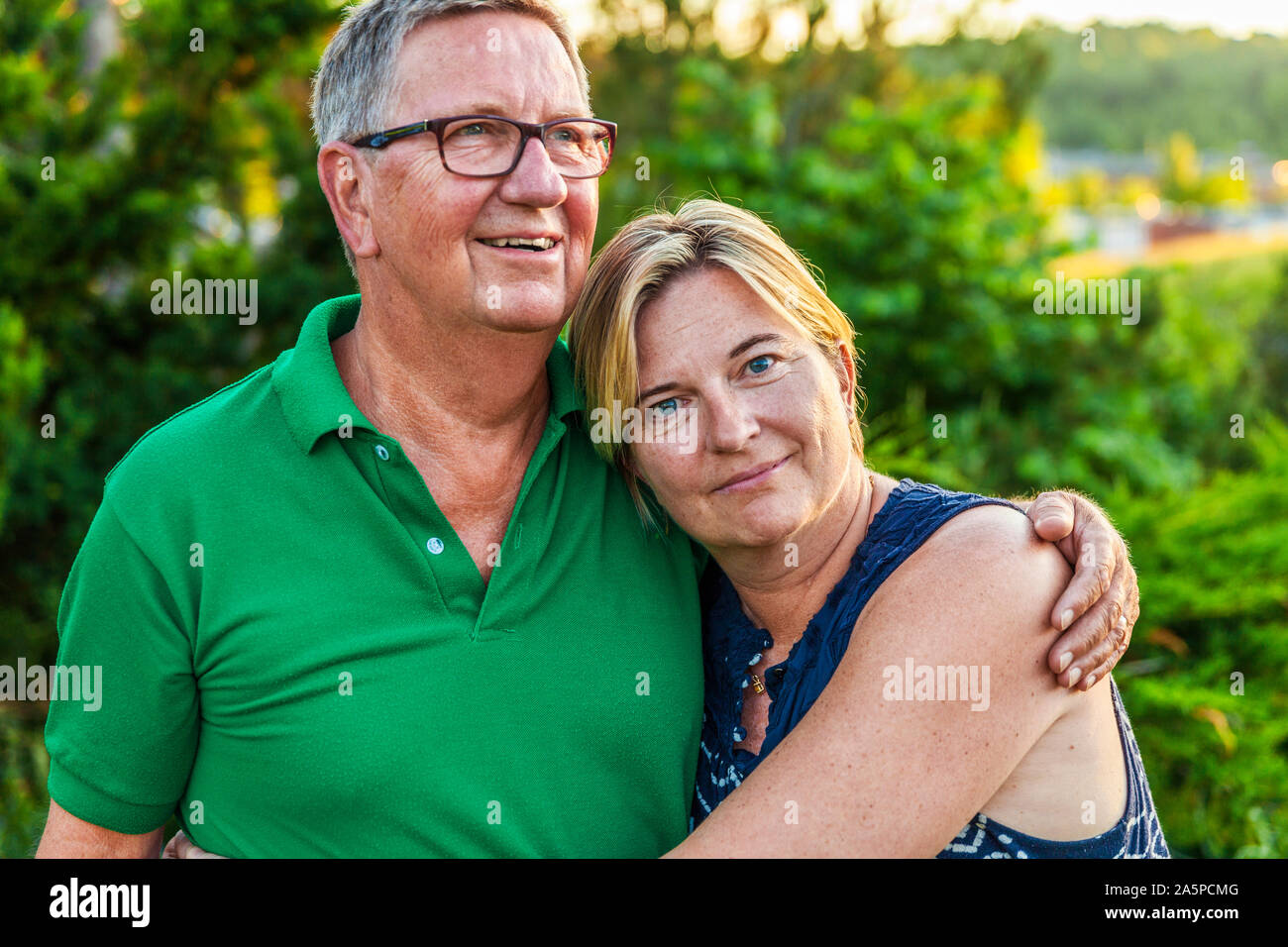 Ritratto di felice coppia senior Foto Stock