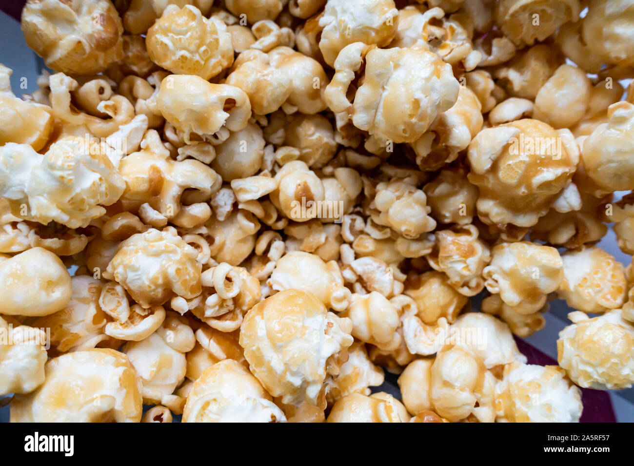 Una vista ravvicinata della caramella mou popcorn. Foto Stock