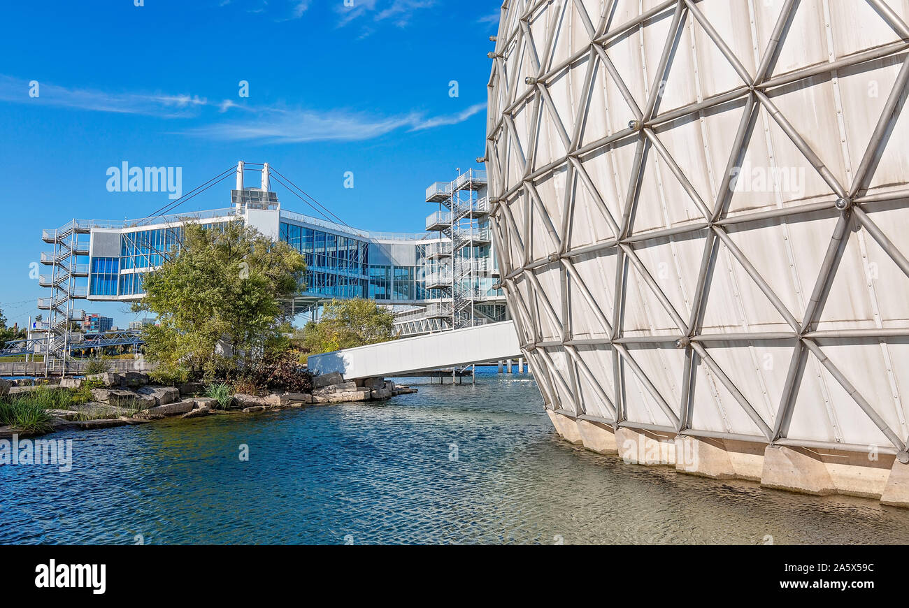 Toronto, Canada-20 agosto, 2019: Scenic Cinesphere, il primo al mondo permanente film IMAX Theatre, situato sui terreni di Ontario Place in Toronto Foto Stock