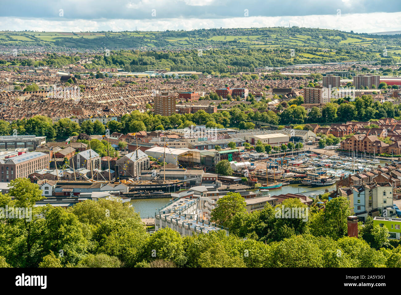 Vista da Brandon collina sopra il centro di Bristol, visto dalla Cabot Tower, Somerset, Inghilterra, Regno Unito Foto Stock