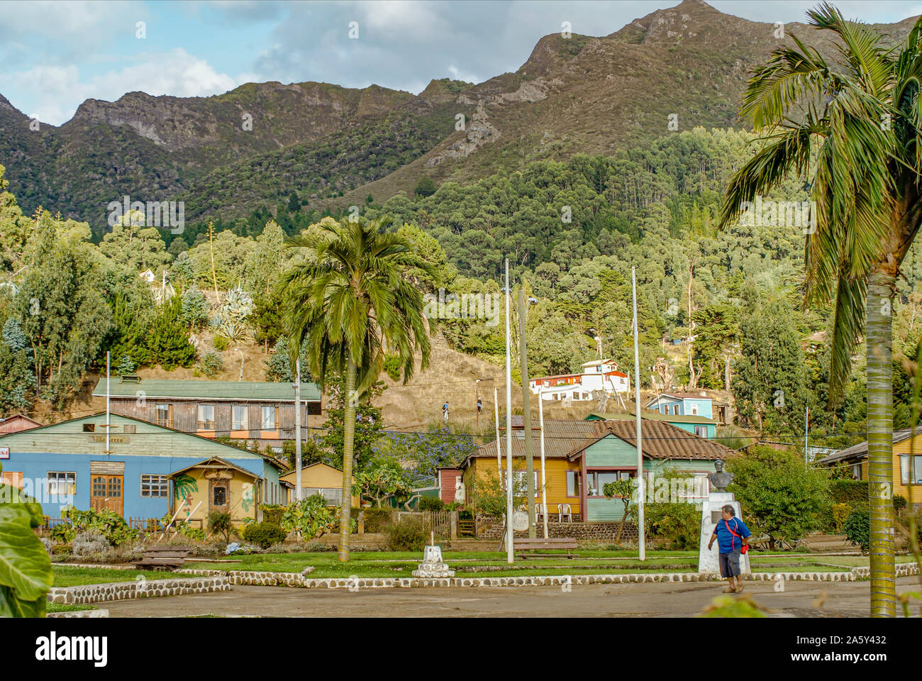 Villaggio San Juan Bautista a Cumberland Bay sull'isola Robinson Crusoe, (Juan Fernandez), Cile, Sud America Foto Stock