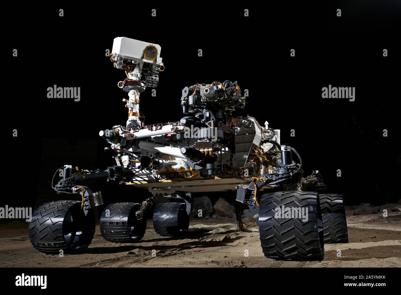 Questa fotografia mostra il veicolo di test di sistema letto (VSTB) rover, quasi una copia identica alla curiosità rover su Marte. Foto Stock