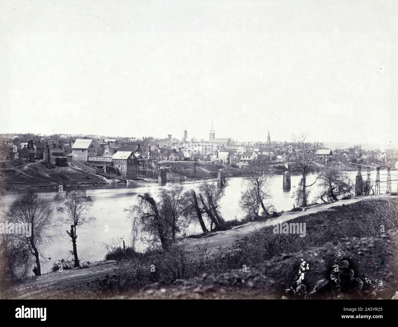 La città di Fredericksburg, Virginia appena prima della guerra civile americana, la battaglia di Fredericksburg, 1862. Foto Stock