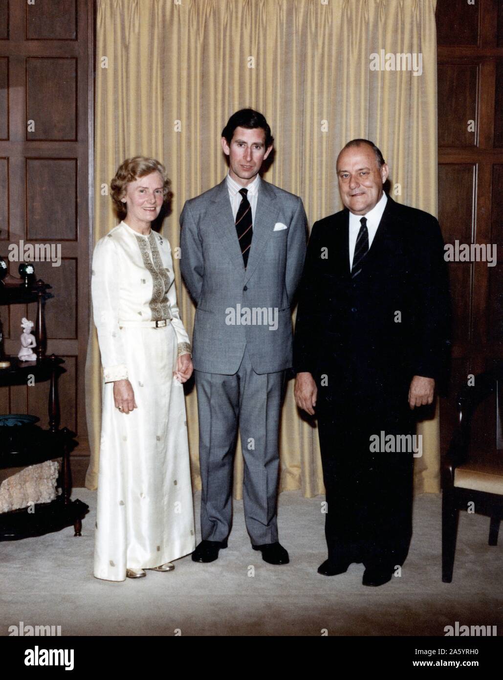 Il principe Charles in Nuova Zelanda con Robert Muldoon il Primo ministro, 1981. Foto Stock