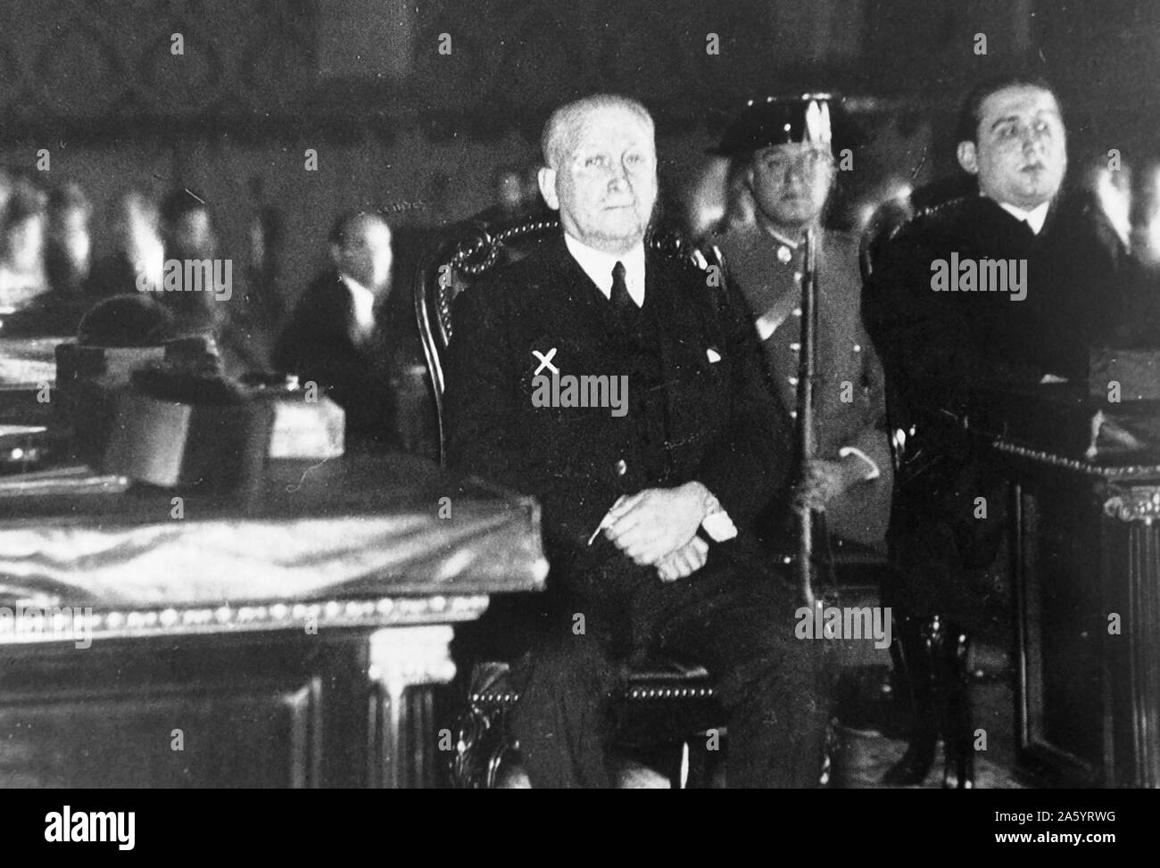 Francisco Largo Caballero (15 Ottobre 1869 - 23 Marzo 1946) era un politico spagnolo e sindacalista. Egli è stato uno dei leader storici del socialista spagnolo Workers' Party (PSOE) e dei lavoratori Unione generale (UGT). Nel 1936 e 1937 Caballero è servito come primo ministro della Seconda Repubblica spagnola durante la Guerra Civile Spagnola. Foto Stock