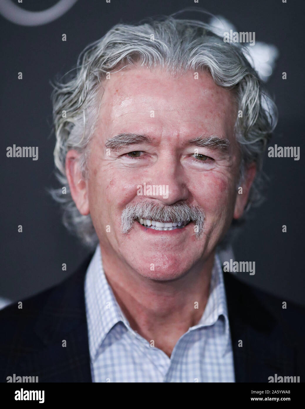 WESTWOOD, Los Angeles, California, Stati Uniti d'America - 22 ottobre: attore Patrick Duffy arriva a 'è una meravigliosa vita di vacanza partito svoltasi a STK di Los Angeles a W Los Angeles - West Beverly Hills il 22 ottobre 2019 a Westwood, Los Angeles, California, Stati Uniti. (Foto di Xavier COLLIN/Image Press Agency) Foto Stock