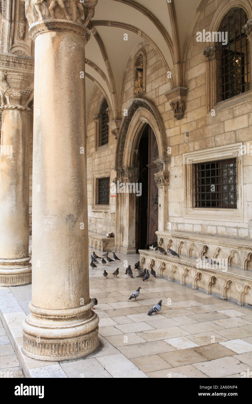 Croazia, Dubrovnik, Palazzo del Rettore, landmark, piccioni, Foto Stock