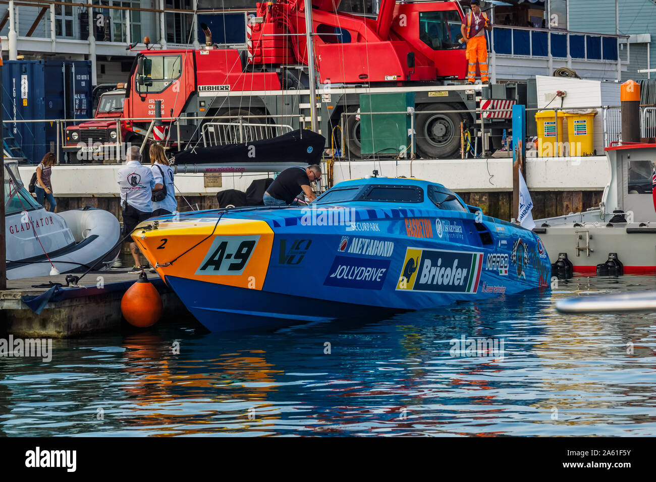 Cowes 25 agosto 2019 la velocità di corsa in barca sull'Isola di Wight Foto Stock