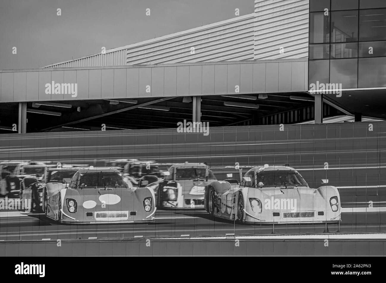 Datytona, Florida. Luglio 19, 2019. Auto colorate immagine di gara al Daytona International Speedway Foto Stock Datytona, Florida. Luglio 19, 2019. Auto colorate immagine di gara al Daytona International Speedway Foto Stock