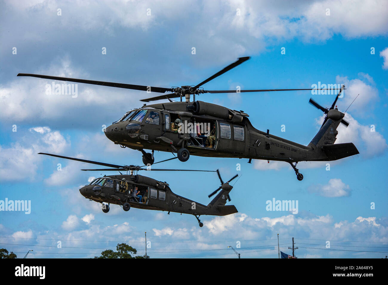 I datori di lavoro civili che hanno partecipato al supporto dei dipendenti di guardia e riserva (ESGR) Boss sollevare, ospitato dal primo battaglione, 158Reggimento di aviazione, undicesimo Expeditionary combattere la Brigata Aerea, hanno avuto la possibilità di volare in un UH-60 Black Hawk elicottero sul ott. 19, Conroe, Texas. Foto Stock