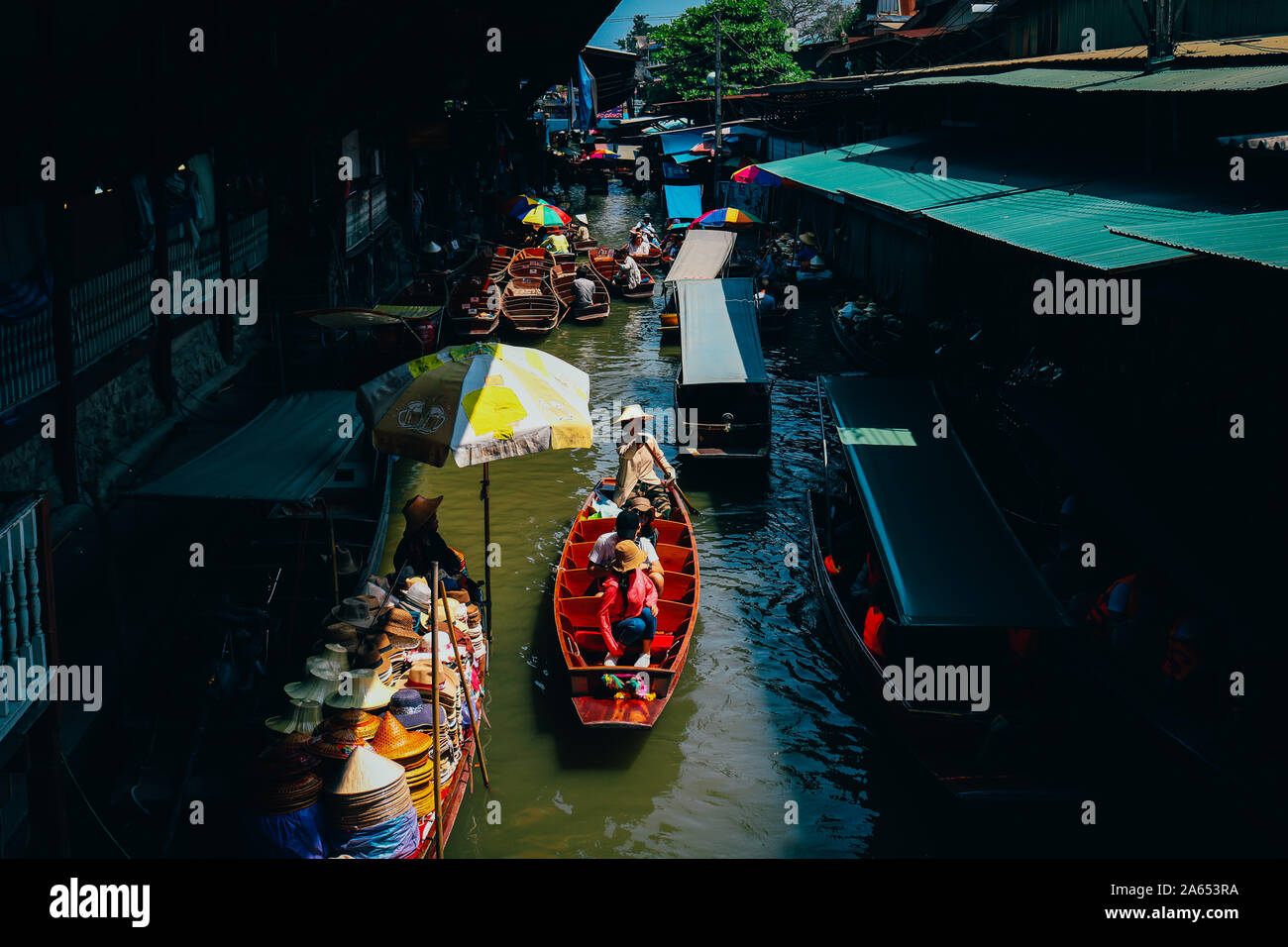 Mercato Galleggiante di Damnoen Saduak, Ratchaburi, Thailandia Foto Stock