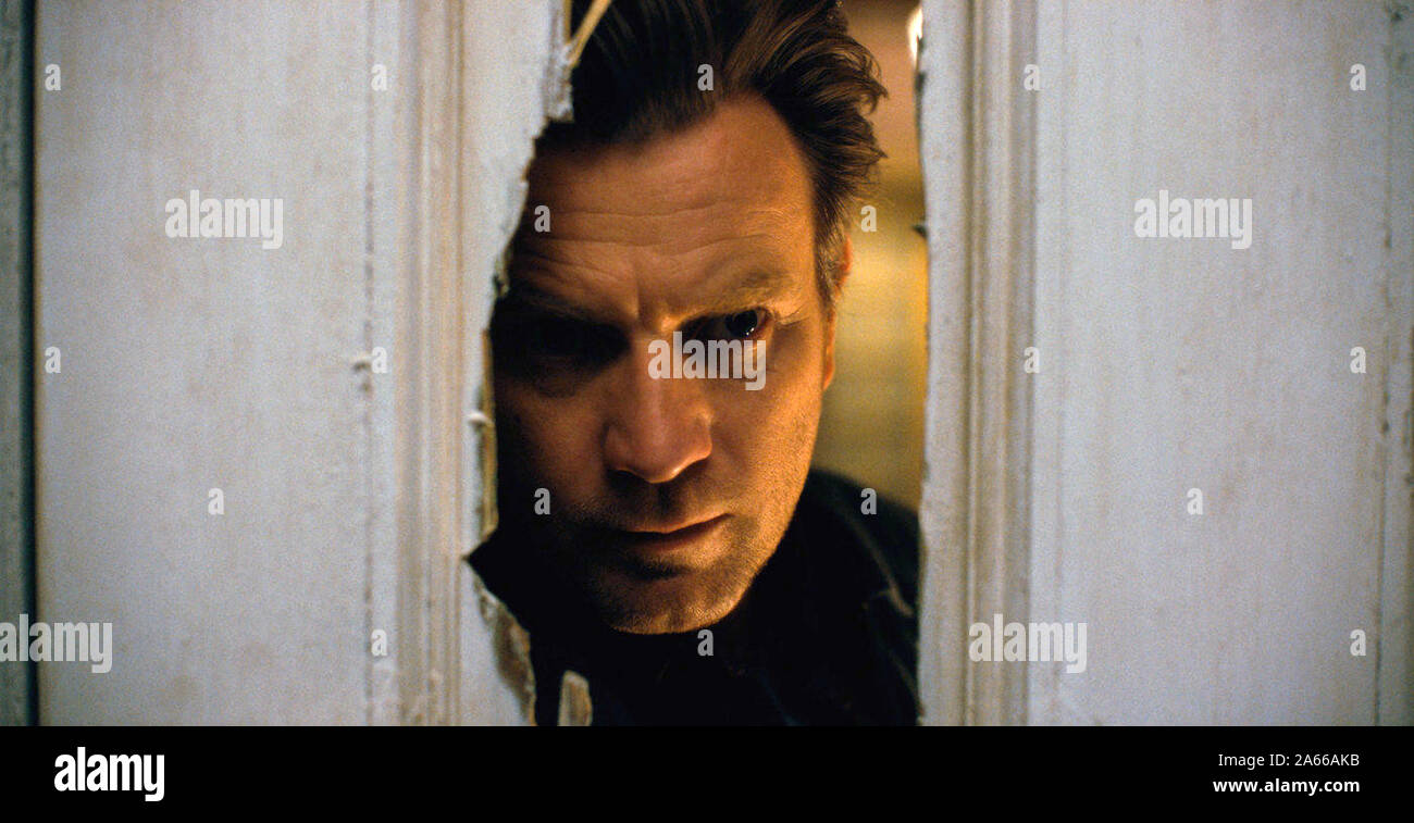 Dora e la città perduta di oro è un 2019 American Adventure commedia film che è un live-action adattamento di Nickelodeon la serie televisiva Dora the Explorer. Diretto da James Bobin, stelle Isabela Moner come il carattere di titolo, con Eugenio Derbez, Michael Peña, Eva Longoria e Danny Trejo in ruoli di supporto. Questa fotografia è fornito per il solo uso editoriale ed è il copyright del film company e/o il fotografo designato assegnato dal film o società di produzione. Medico il sonno è un imminente American film horror basato sul romanzo 2013 dello stesso nome da Stephen King, whi Foto Stock