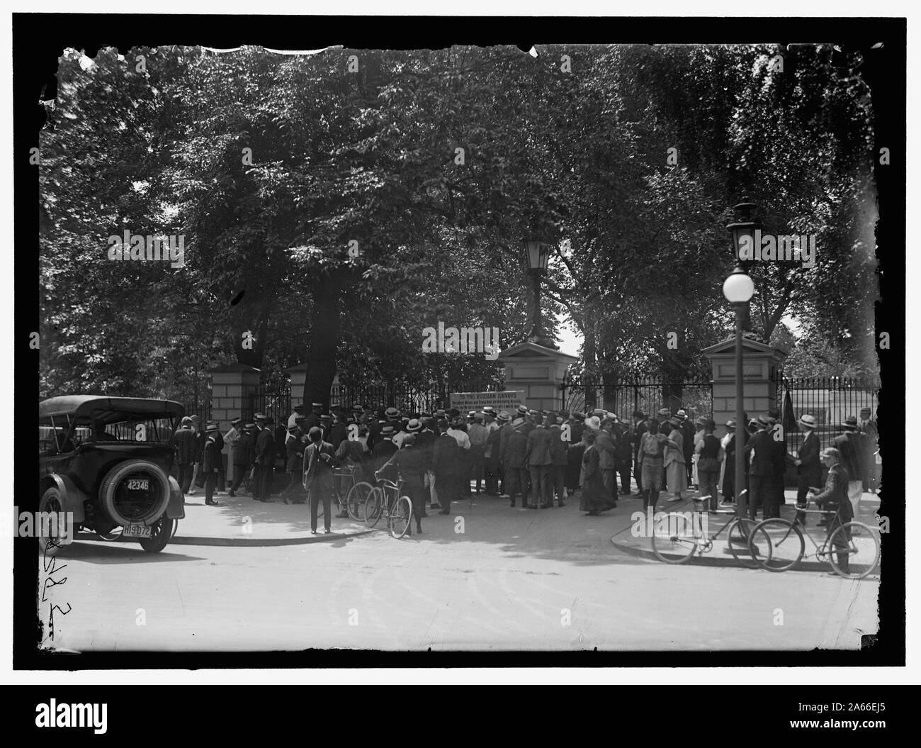 Donna suffragio riot al White House GATE Foto Stock
