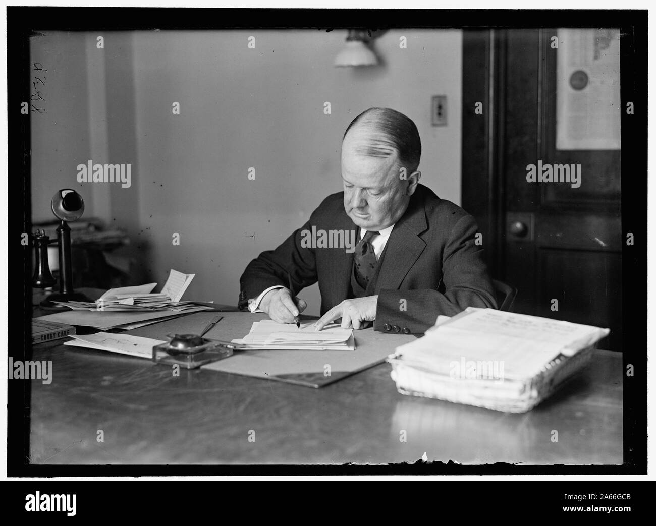 WOOLLEY, Robert W. COMMISSARIO, I.C.C.; Direttore di menta; direttore della pubblicità, 1ST PRESTITO LIBERTY Foto Stock