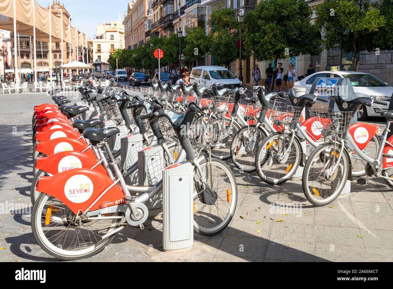 Siviglia Estación de Sevici noleggio bici stazione di Plaza de San Francisco Sevilla Siviglia Spagna Siviglia Andalusia Spagna UE Europa Foto Stock