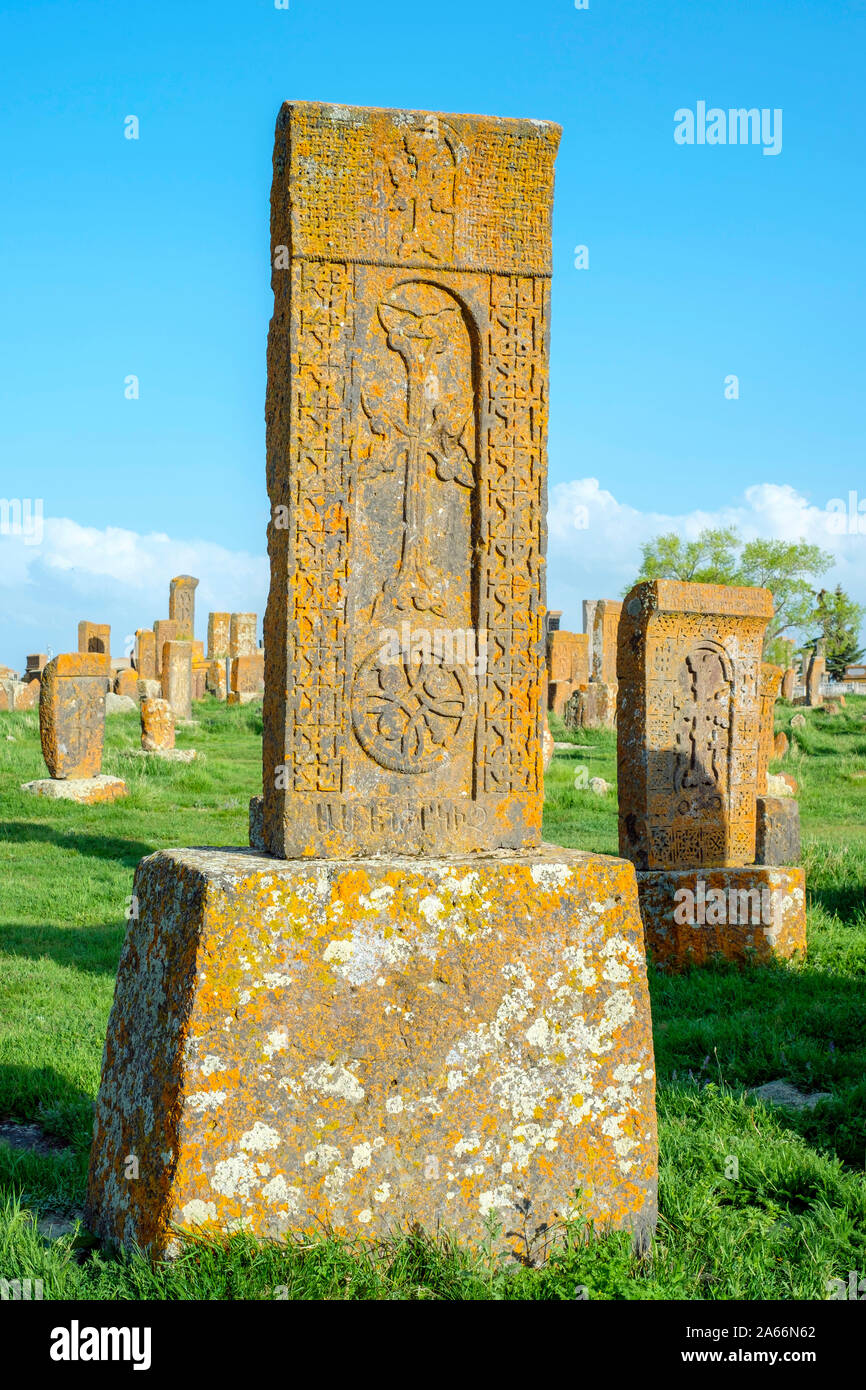 Khachars storico presso il Cimitero di Noratus, Noraduz (Noratus), Provincia di Gegharkunik, Armenia Foto Stock