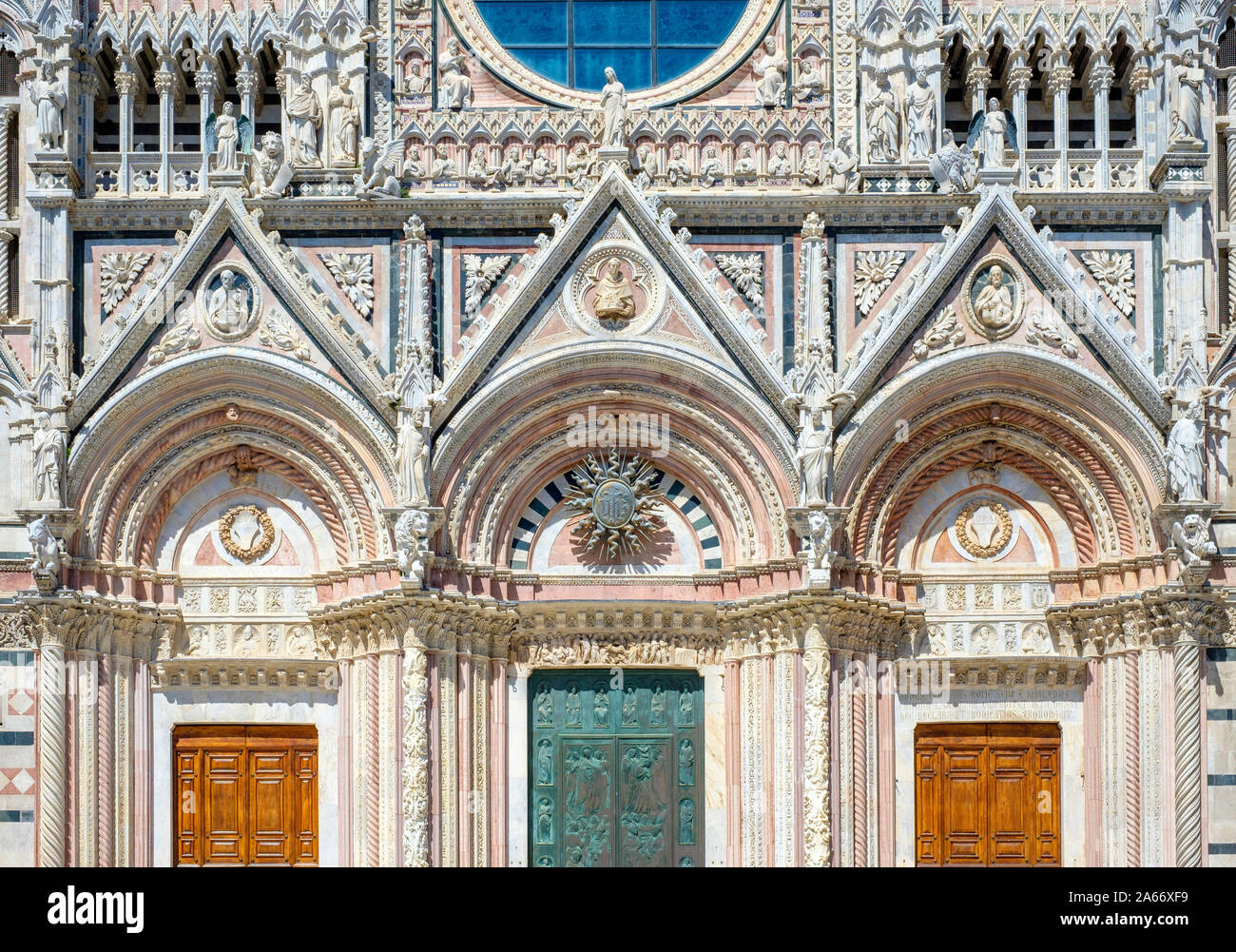 FaÃ§ade del Duomo di Siena (Cattedrale di Siena). UNESCO World Heritage Site, Siena, Toscana, Italia, Europa. Foto Stock