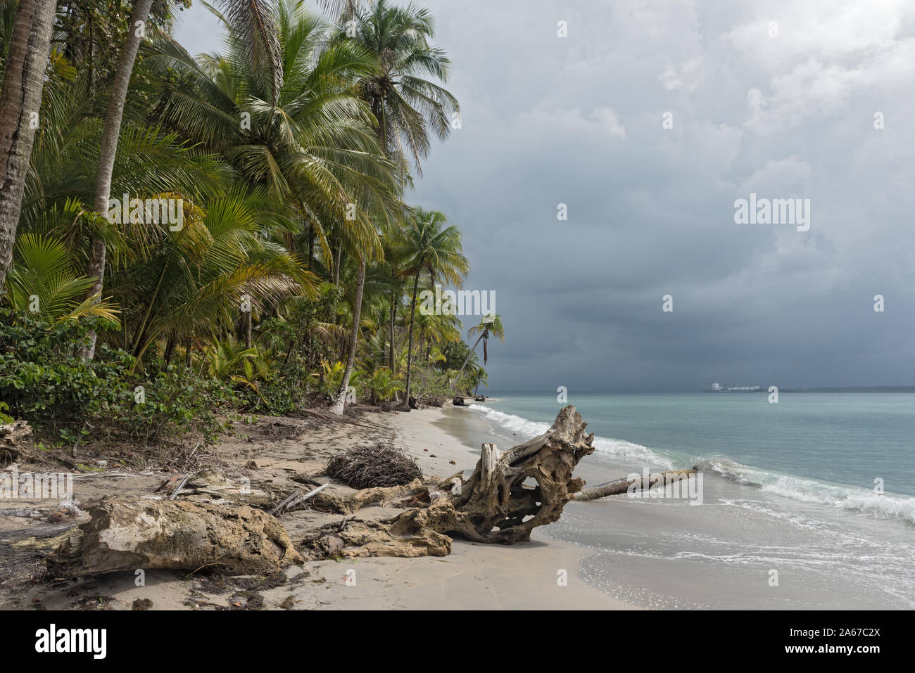 Vista panoramica della spiaggia di Boca del Drago Panama Foto Stock
