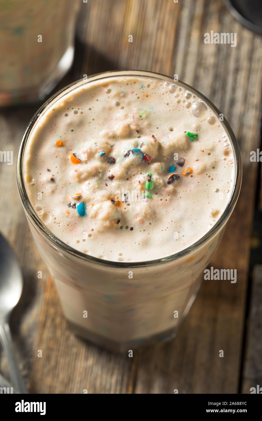 Cioccolato artigianale Candy Milk Shake miscelatore pronto da bere Foto Stock