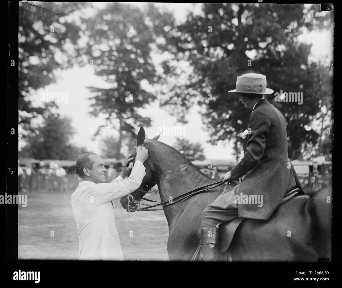 La donna a cavallo Foto Stock